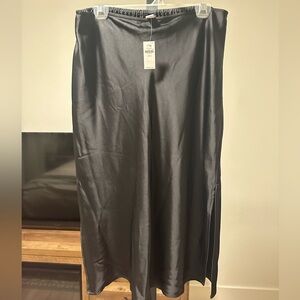 Old Navy Black Midi Skirt NWT